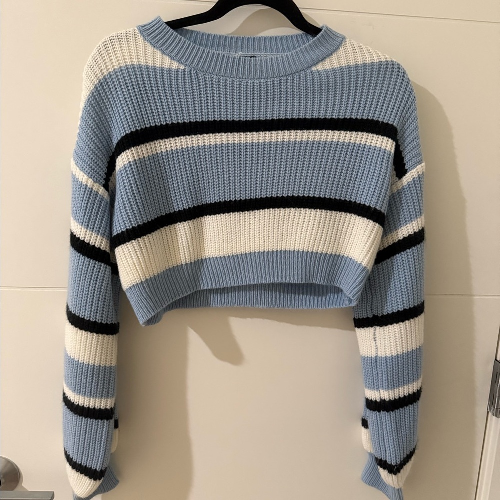 Cropped sweater